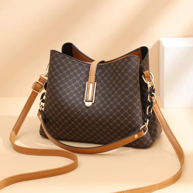 Bolsa Feminina Fashion Tipo Bucket – Vintage com Tassel e Alça Transversal - ZAUVELLE