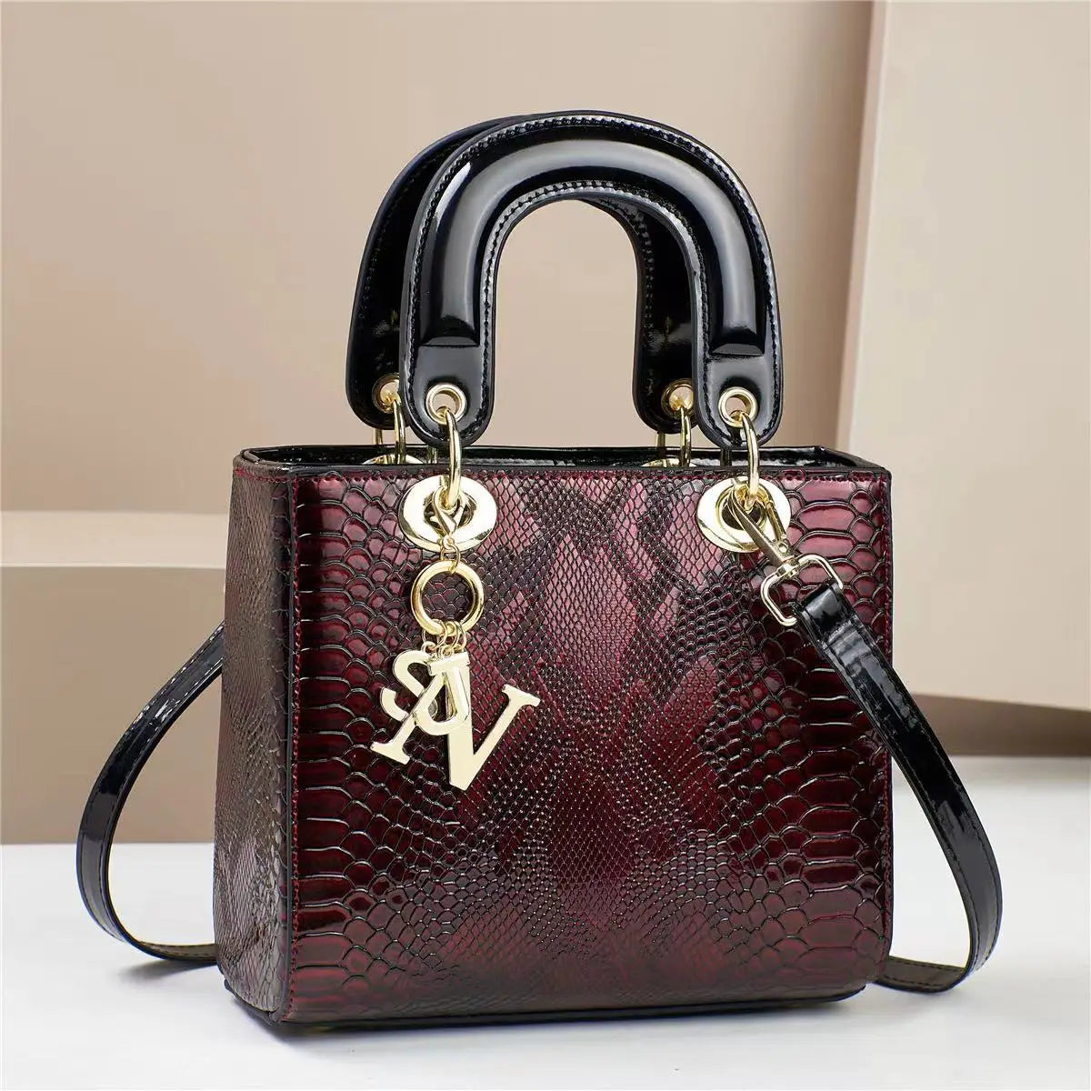Bolsa Feminina Estilo Balde | Couro Premium - ZAUVELLE