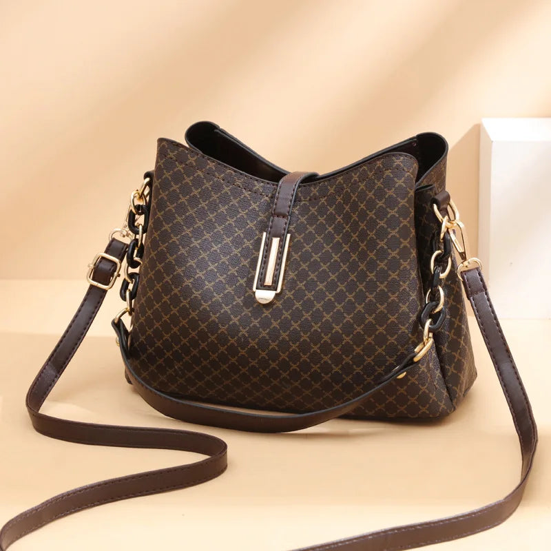 Bolsa Feminina Fashion Tipo Bucket – Vintage com Tassel e Alça Transversal - ZAUVELLE