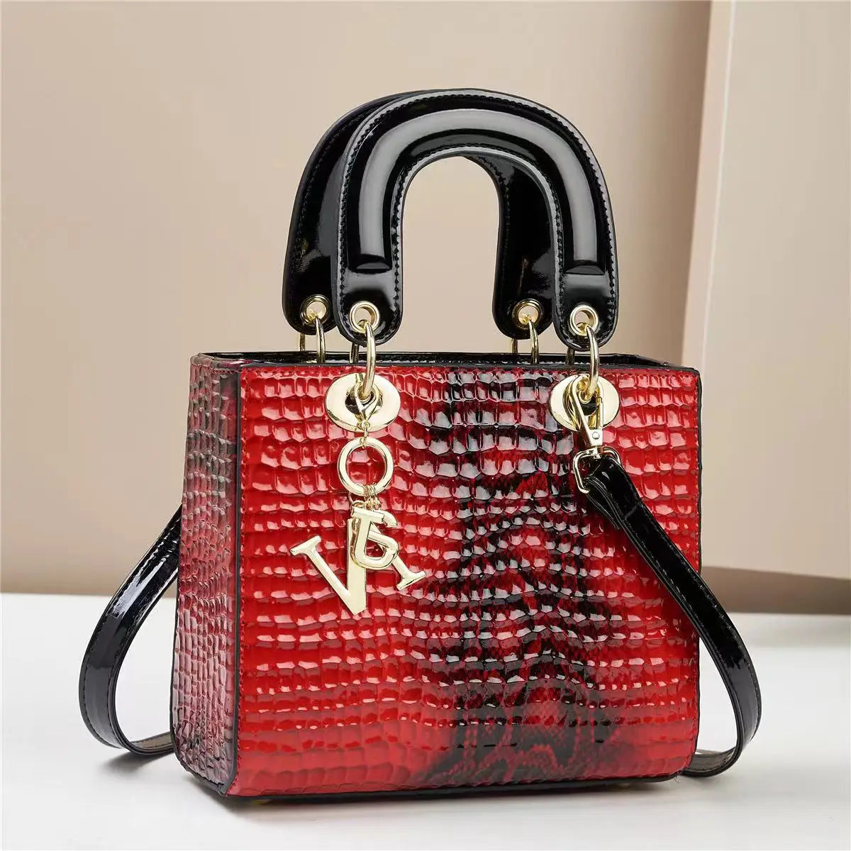 Bolsa Feminina Estilo Balde | Couro Premium - ZAUVELLE