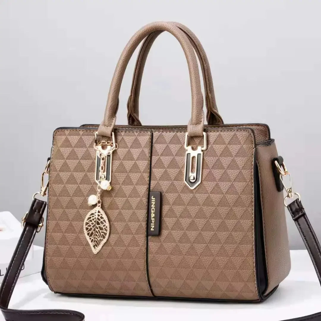 Bolsa de Ombro Feminina para Trabalho e Dia a Dia – Estilo Moderno e Espaçoso - ZAUVELLE