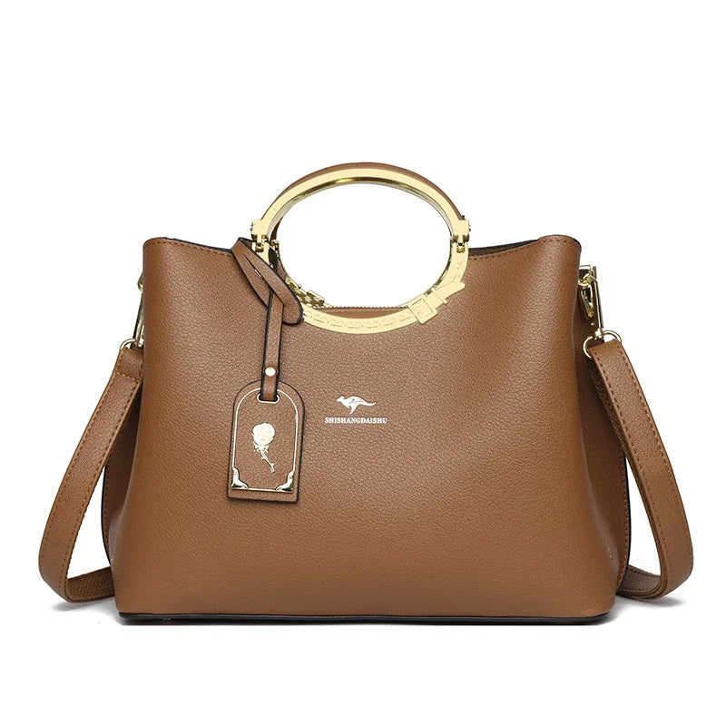 Bolsa Grande Feminina de Couro - Couro Macio e Design Luxuoso - ZAUVELLE