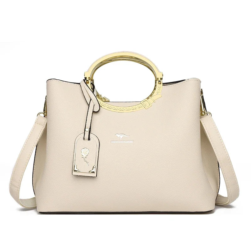 Bolsa Grande Feminina de Couro - Couro Macio e Design Luxuoso - ZAUVELLE