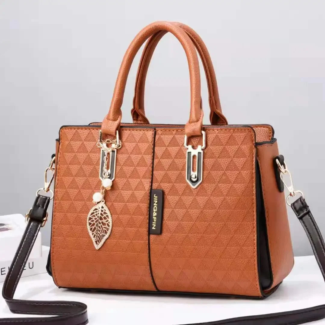 Bolsa de Ombro Feminina para Trabalho e Dia a Dia – Estilo Moderno e Espaçoso - ZAUVELLE