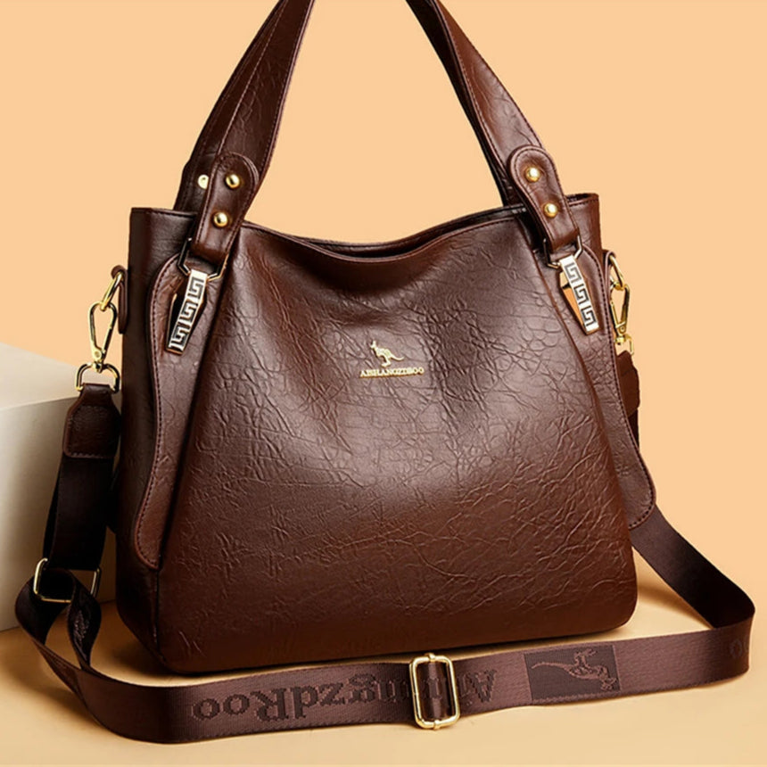 Bolsa Feminina de Couro Legítimo e Alça de Mão - ZAUVELLE