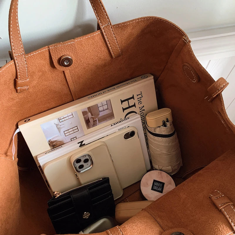 Bolsa de Ombro Feminina com Couro Premium - ZAUVELE