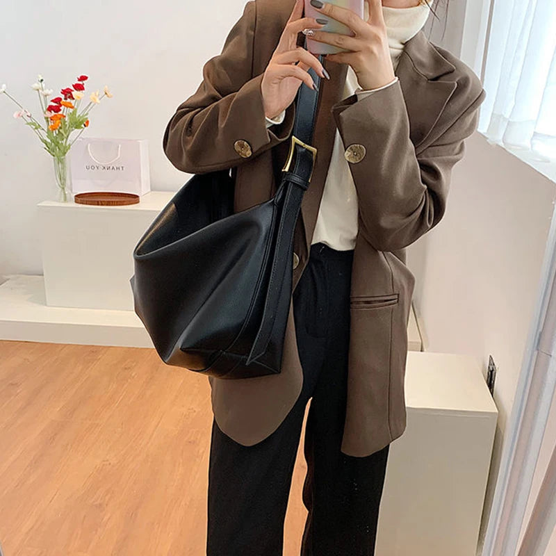 Bolso Boston Vintage: Elegancia y Capacidad - ZAUVELLE