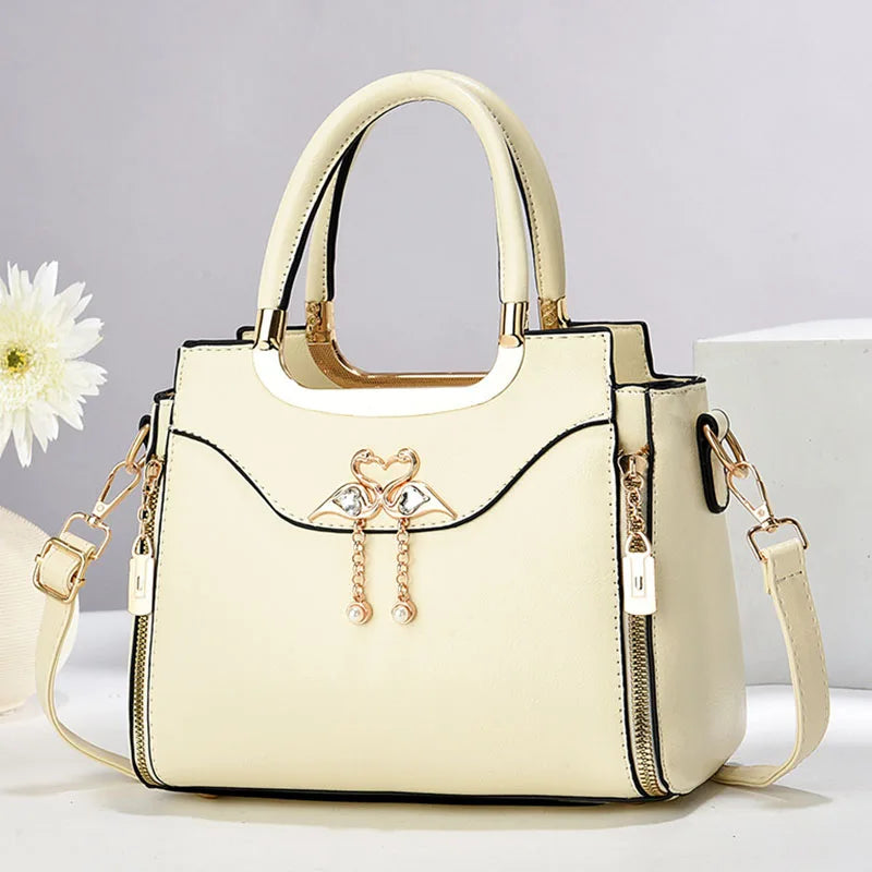Bolsa Feminina Estilo Versátil de Couro - ZAUVELLE