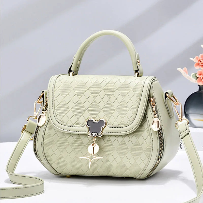 Bolsa Bucket Feminina de Couro Legítimo - ZAUVELLE